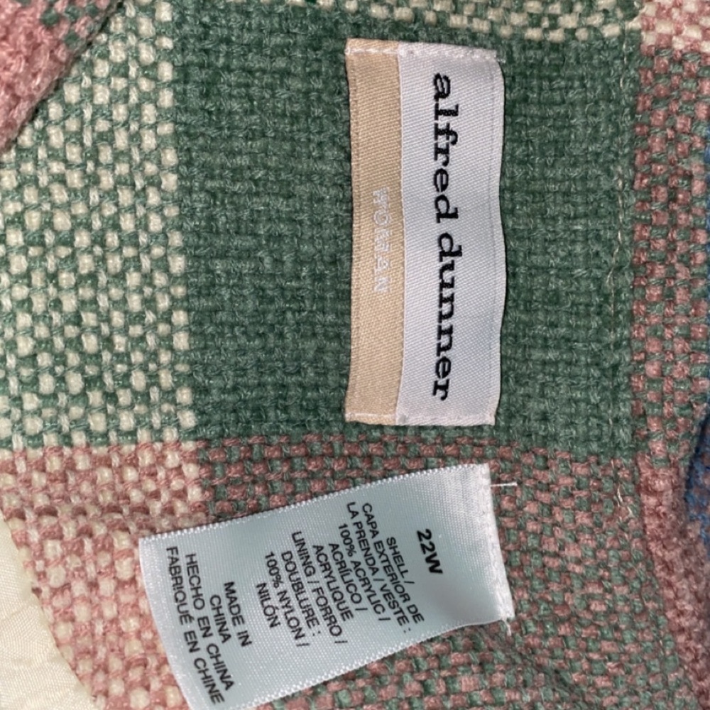 Alfred dunner zip up hardly worn, in almost new condition